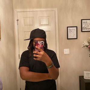 Meet your Posher, Khamani